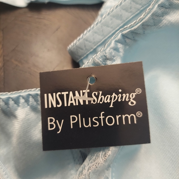 NEW PLUSFORM Instant Shaping Light Blue Lace Keyhole Unpadded Bra - Picture 8 of 12